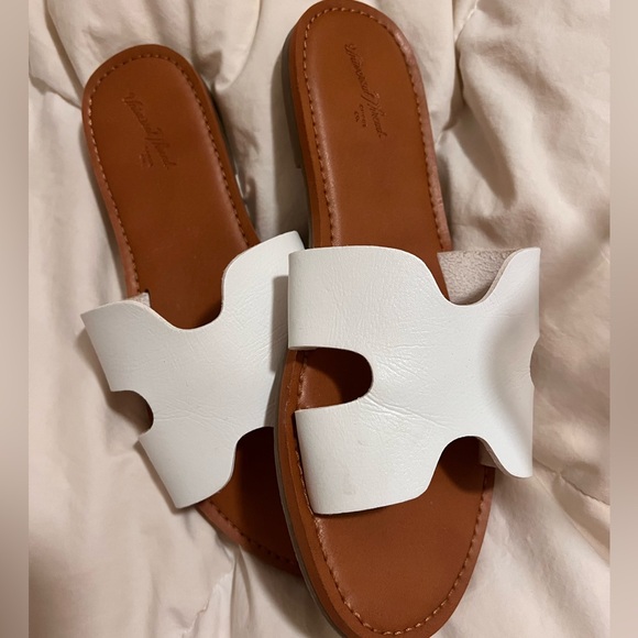 Universal Thread White and Brown Sandals - Picture 1 of 2